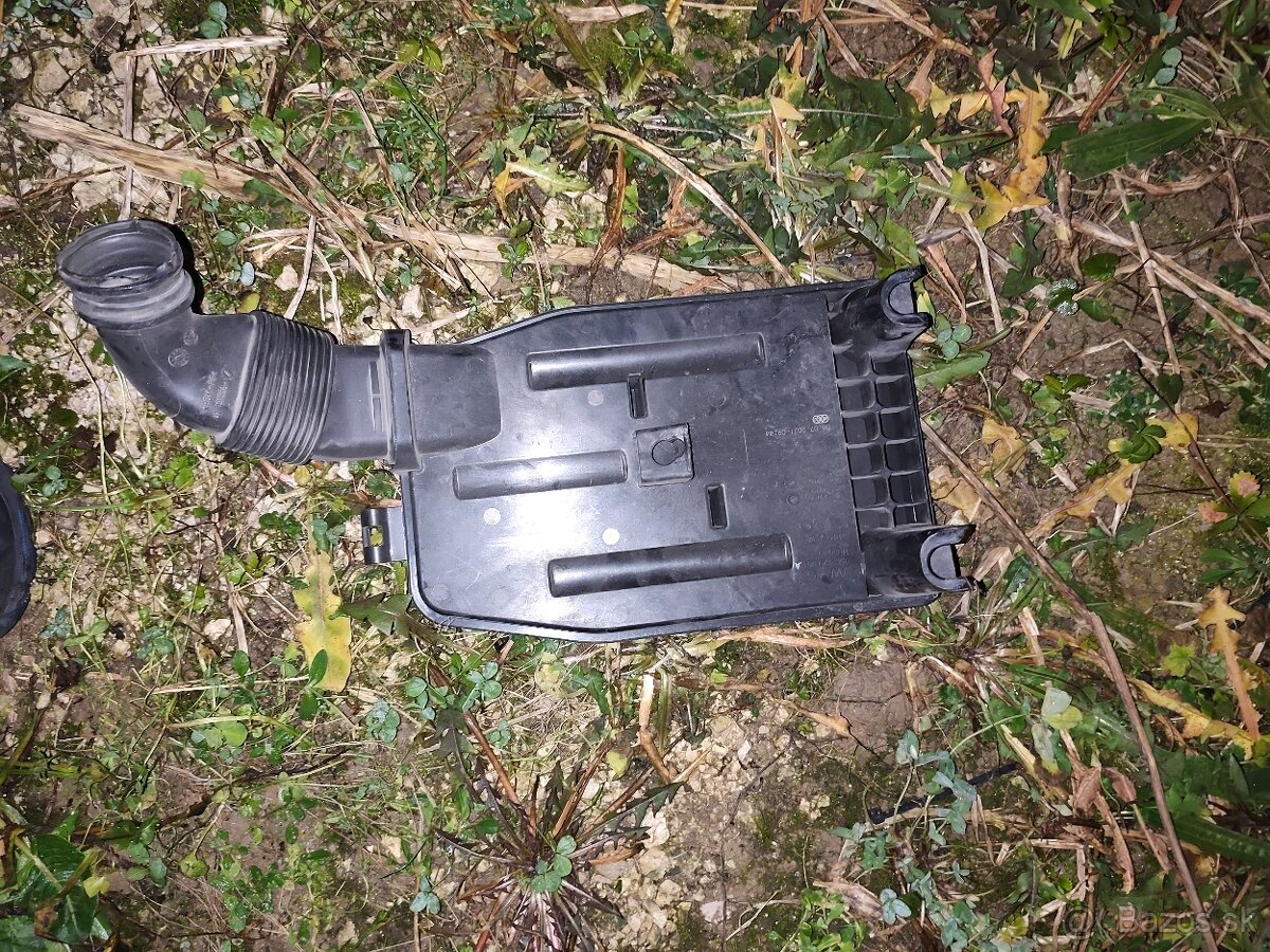 Skoda Fabia 2023 obal Filtre: Vzduch: 05C129951A - 2