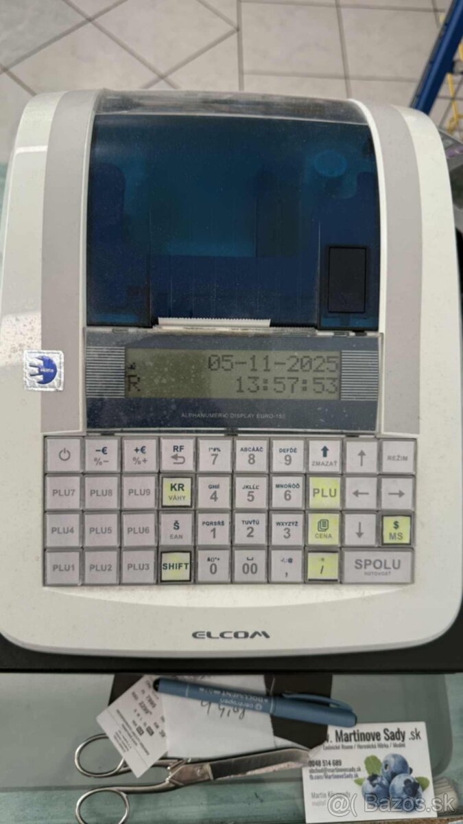 Predám zariadenie z predajní. - 2