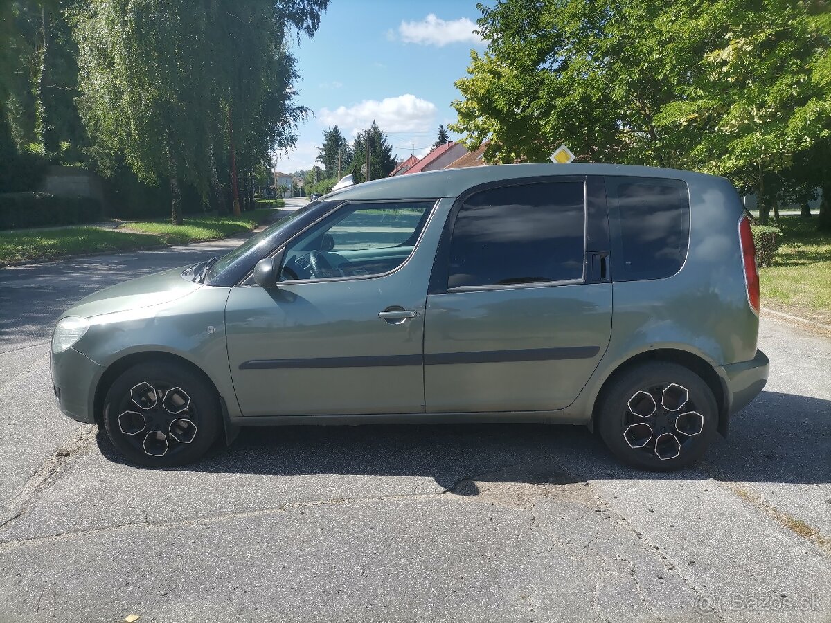 Škoda Roomster - 2