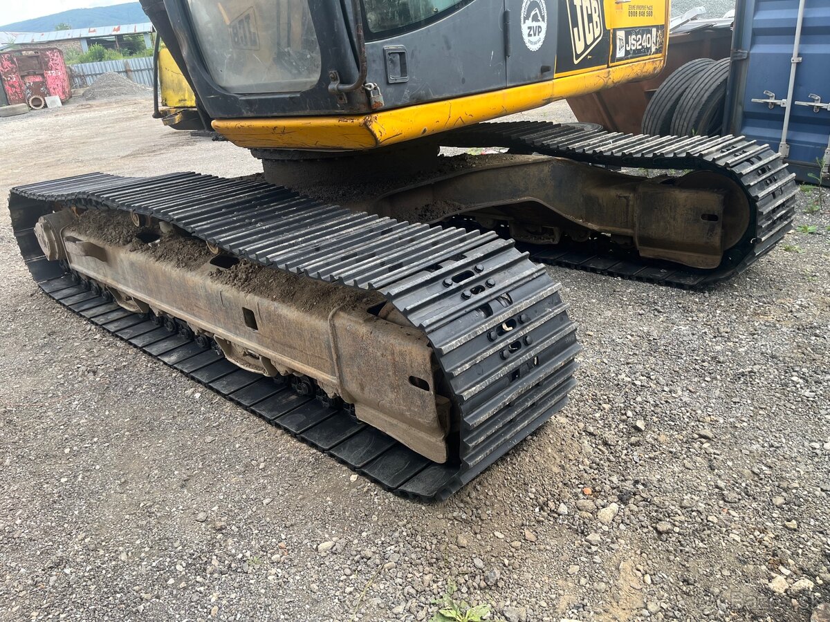JCB 240 - 2