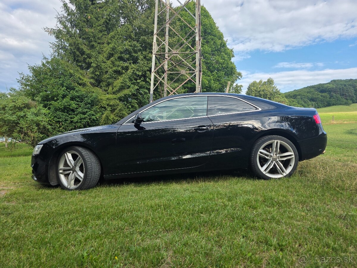Audi A5 2.0TDi coupe - 2