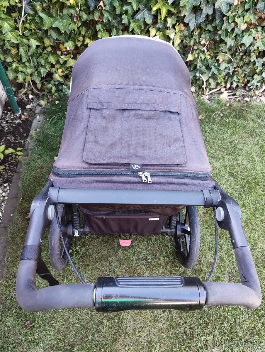 Predám kočík Thule Urban Glide 2 black - 2
