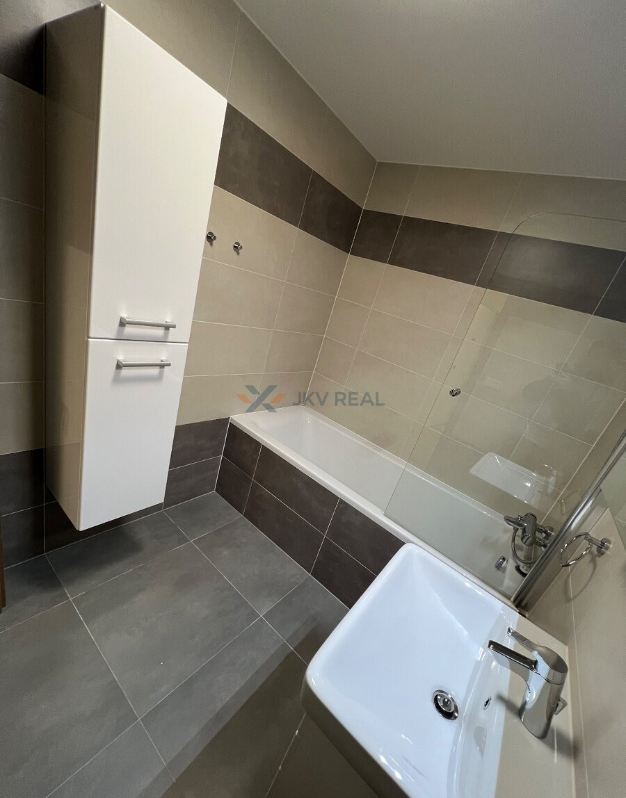 2izbový byt- Veľký Šariš - 2