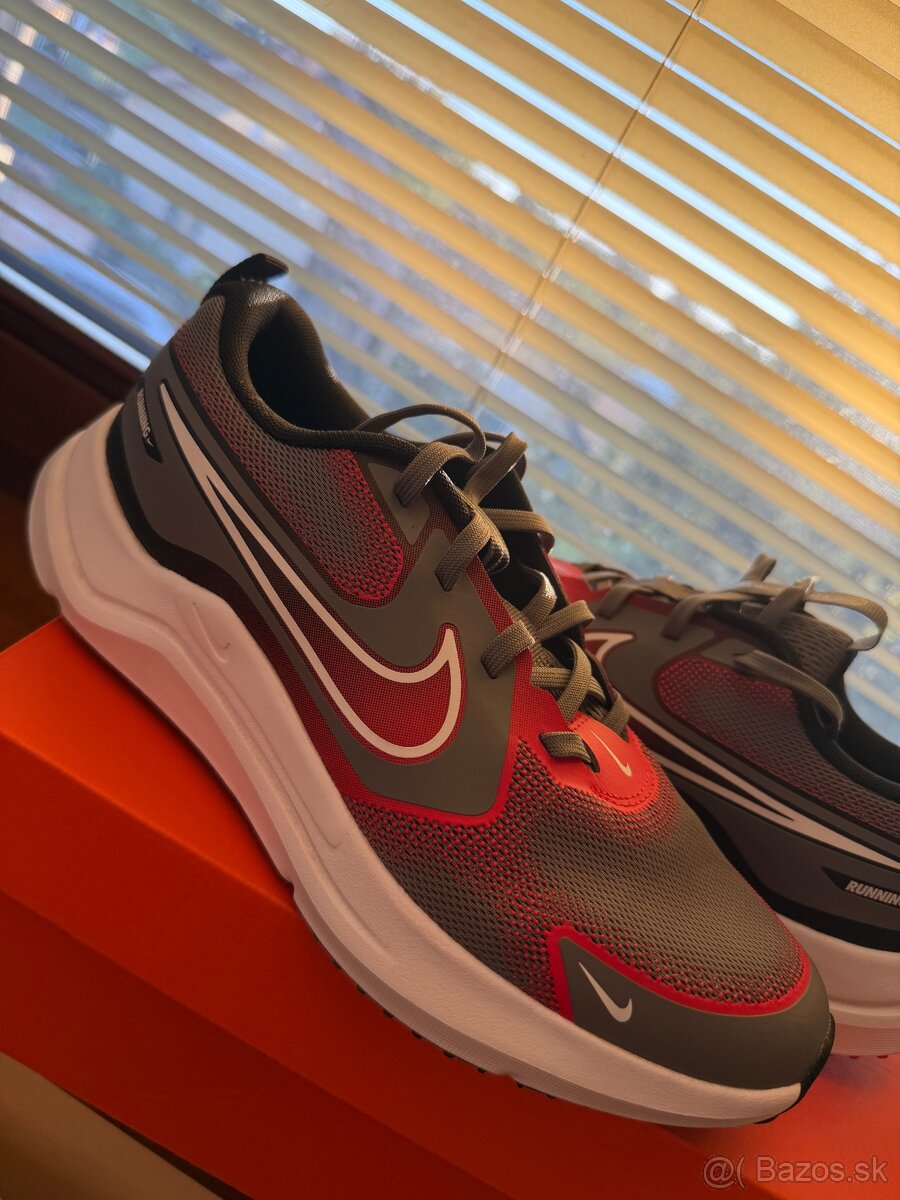 Nike cosmic - 2