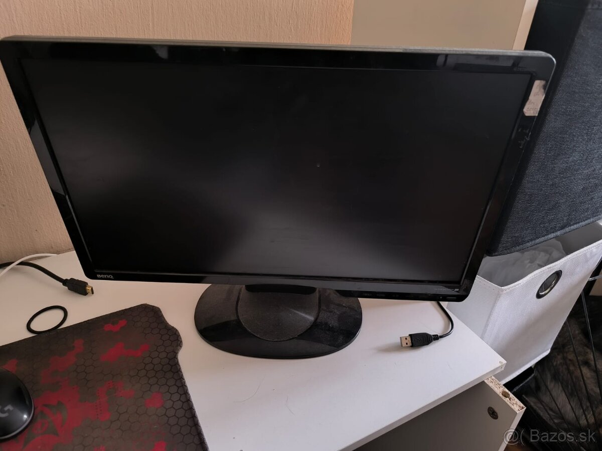 Predám monitor BenQ G2020HDA – 20" - 2