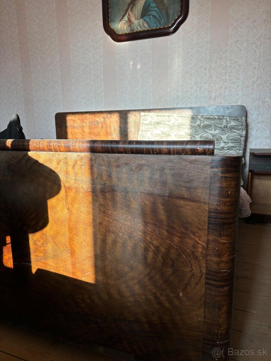 Predaj 80 rocnej spalne - 2