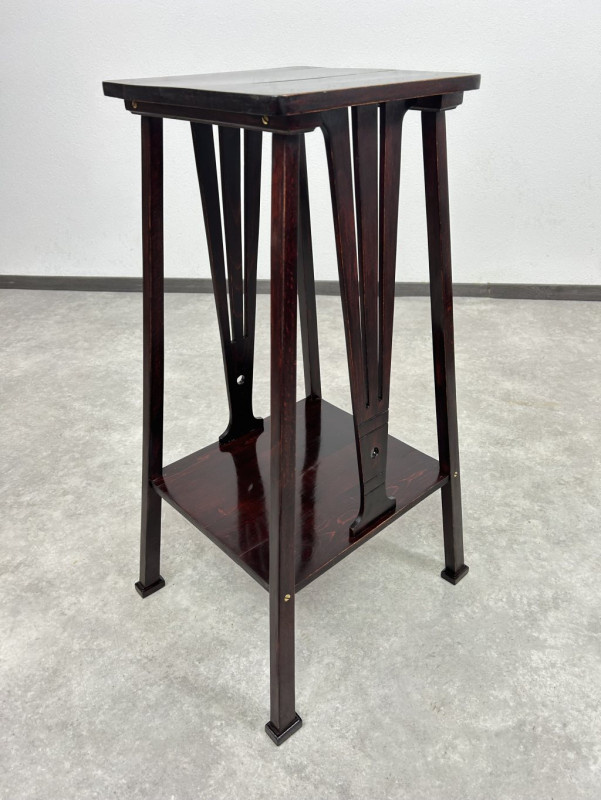 Secesný stojan na kvety no.9533 arch. Marcel Kammerer pre T - 2