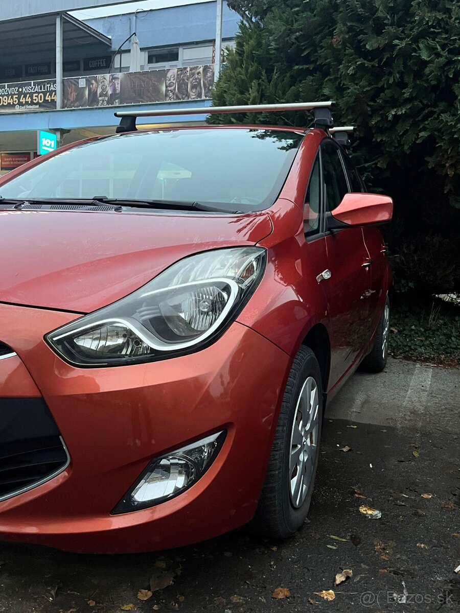 ix 20 1,4 benzín - 2