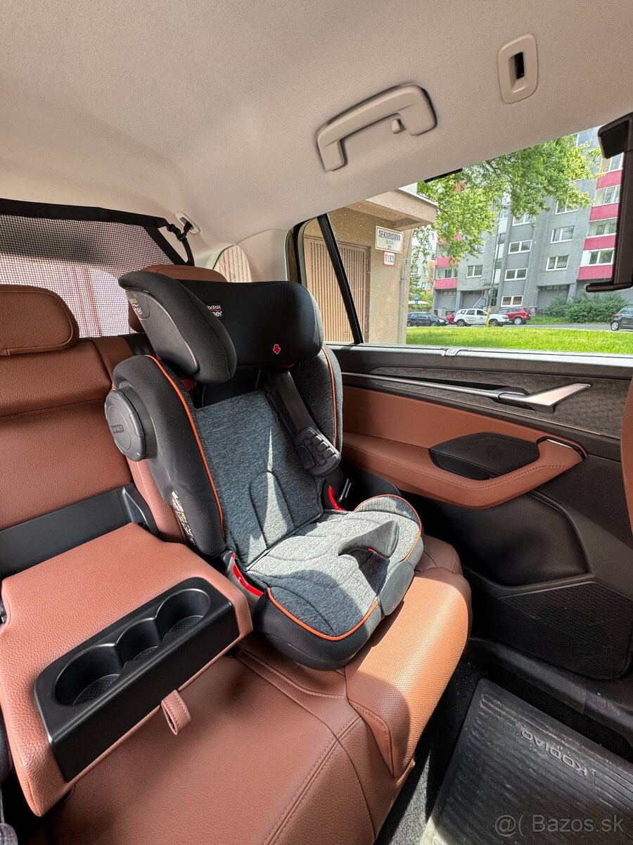 Detská autosedačka 4-12 rokov / 15 až 36 kg - 2