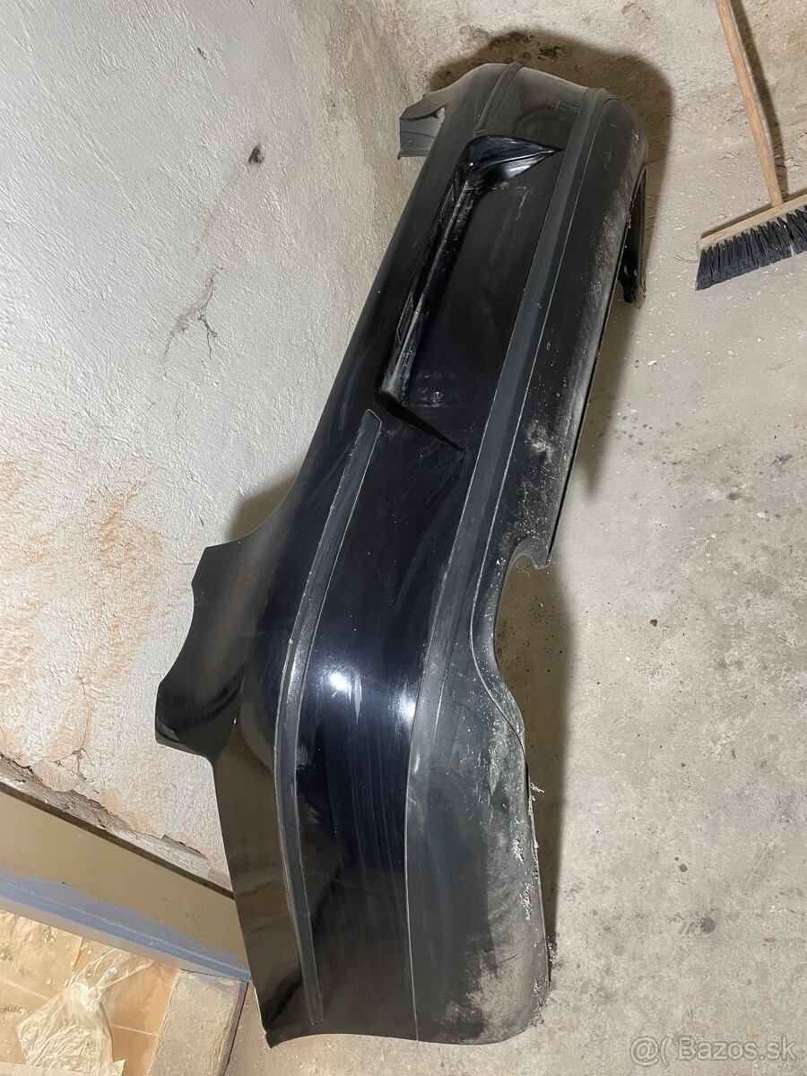 Zadný nárazník passat b6 3C Sedan - 2