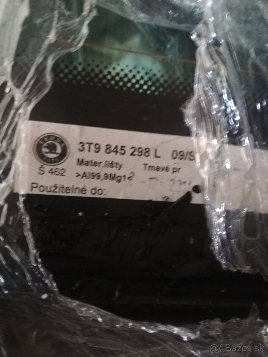 Tónované sklo Superb II - 2