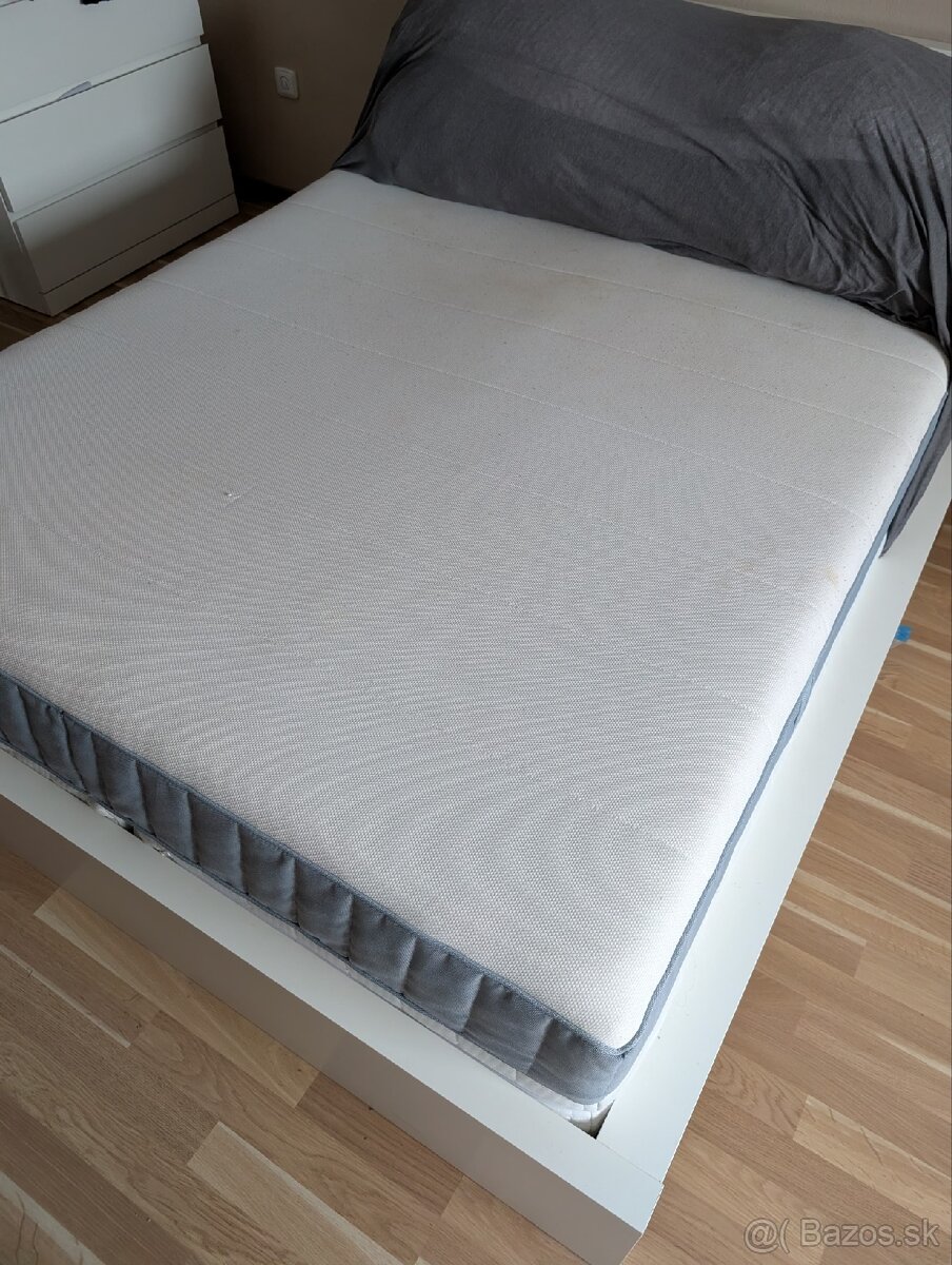 Postel IKEA MALM 140x200 - 2