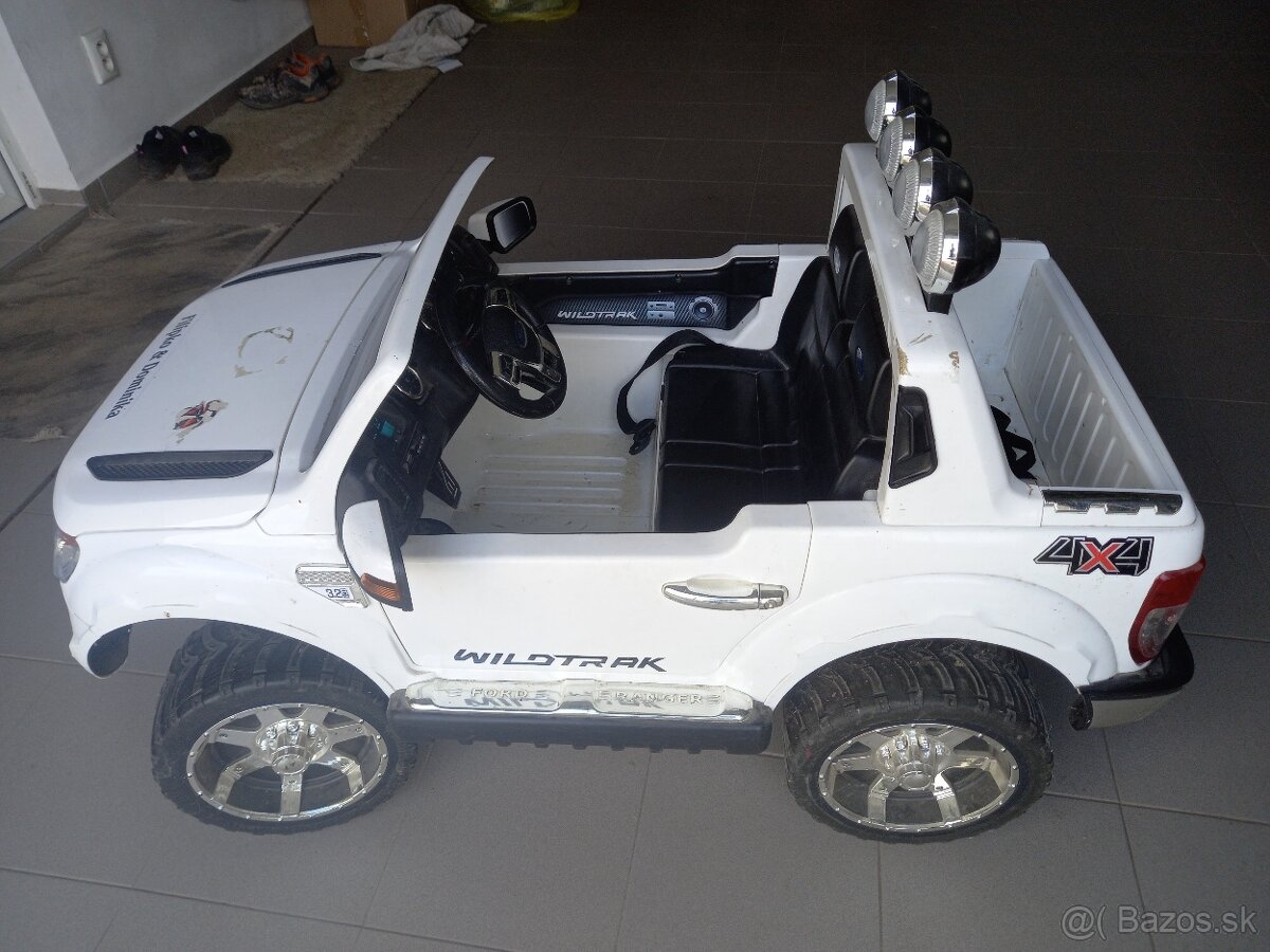 detske elektrické autíčko - 2