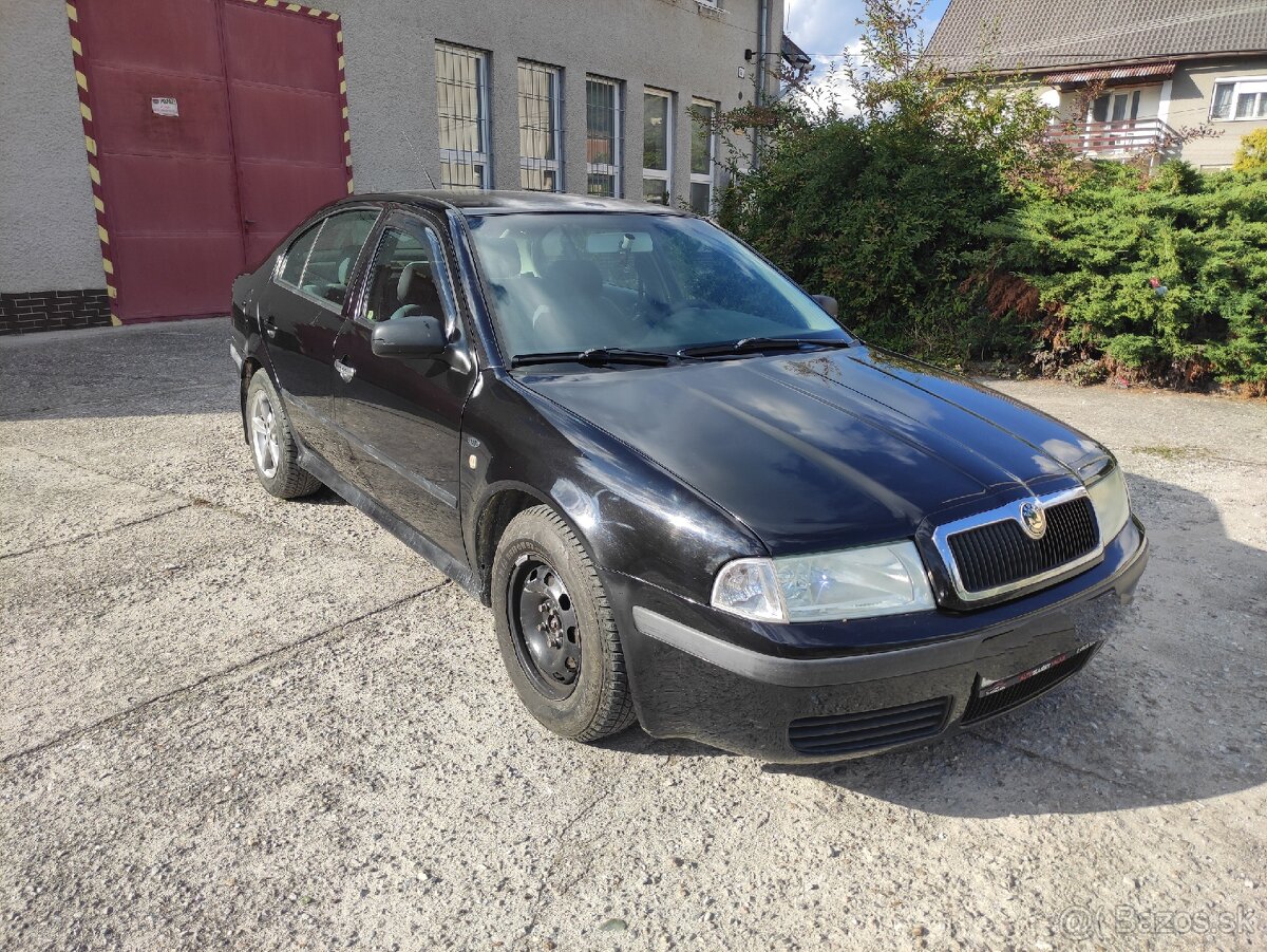 Škoda Octavia - 2