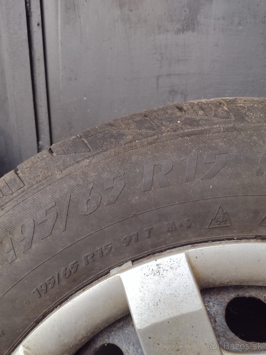 Zimné pneumatiky s dyskami 195/65/15 - 2