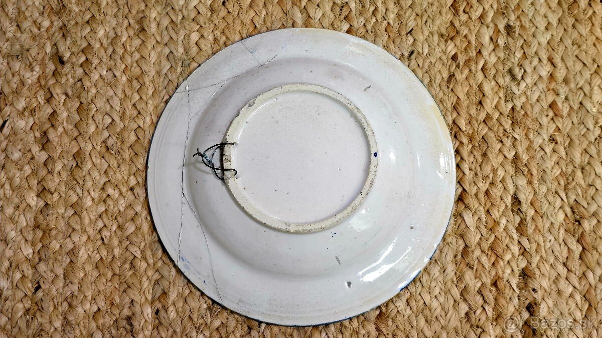 Dekoratívny ručne maľovaný,modro-biely tanier – ľudový motív - 2