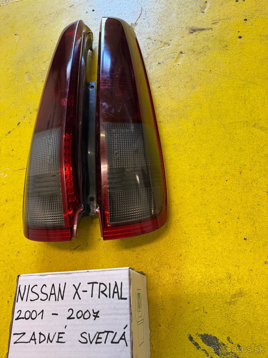 Nissan X-Trial 2001-2007 Zadné svetlo, chladič - 2