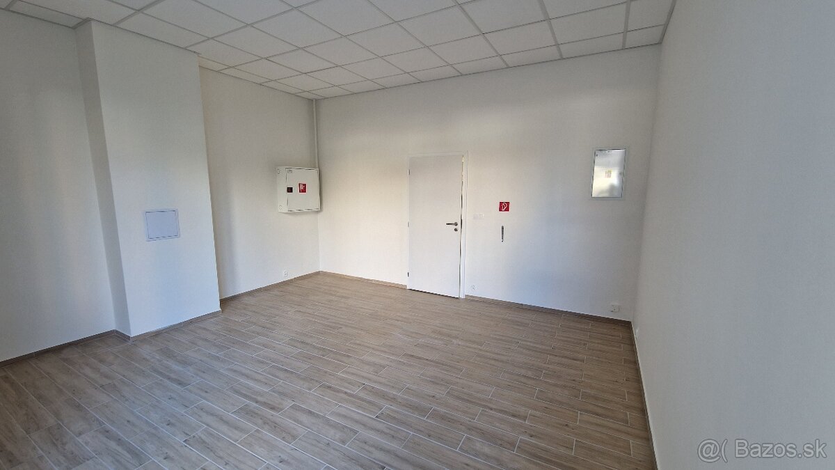 obchodný priestor Trenčín Juh - 2