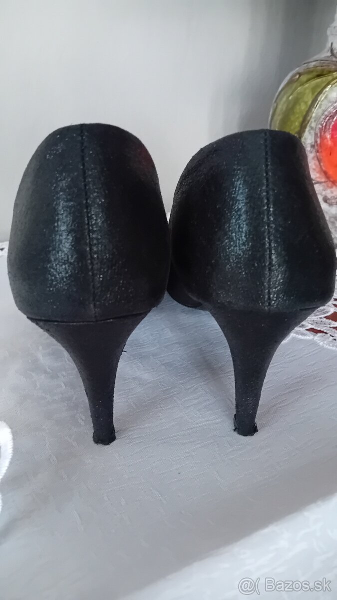 Čierne nové lodičky,veľ 41 - 2