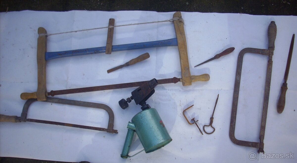 Zbierka starých pílok+letlampa - 2
