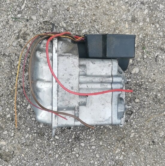 Bmw abs motorka mala 40tis km odišla prevodovka 149e - 2