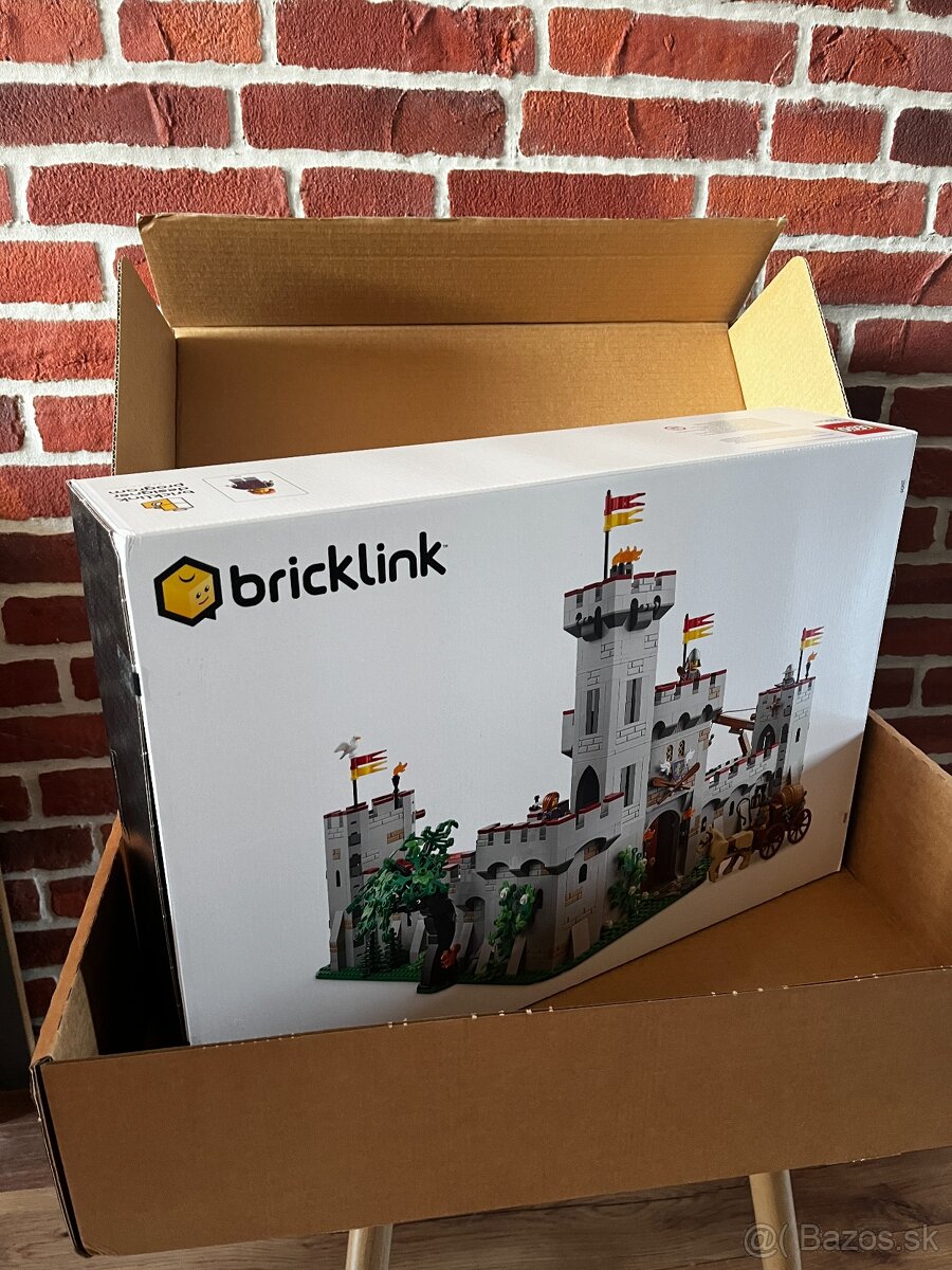 LEGO 910047 Medieval Seaside Market - 2