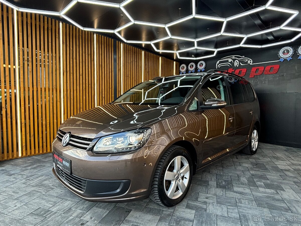 Volkswagen Touran 2.0 TDI Comfortline - 2