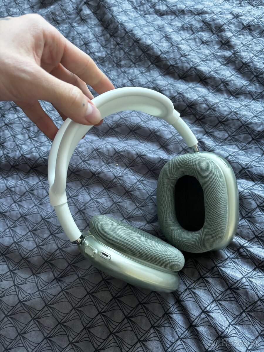 AirPods Max green - 2