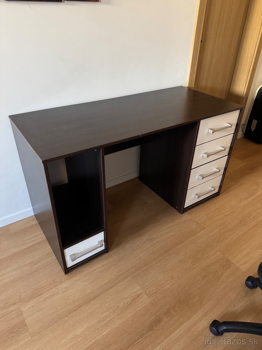 Písací stolík - 2