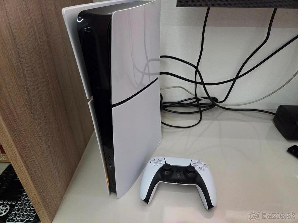 Sony PlayStation 5 Digital (Slim) - 2