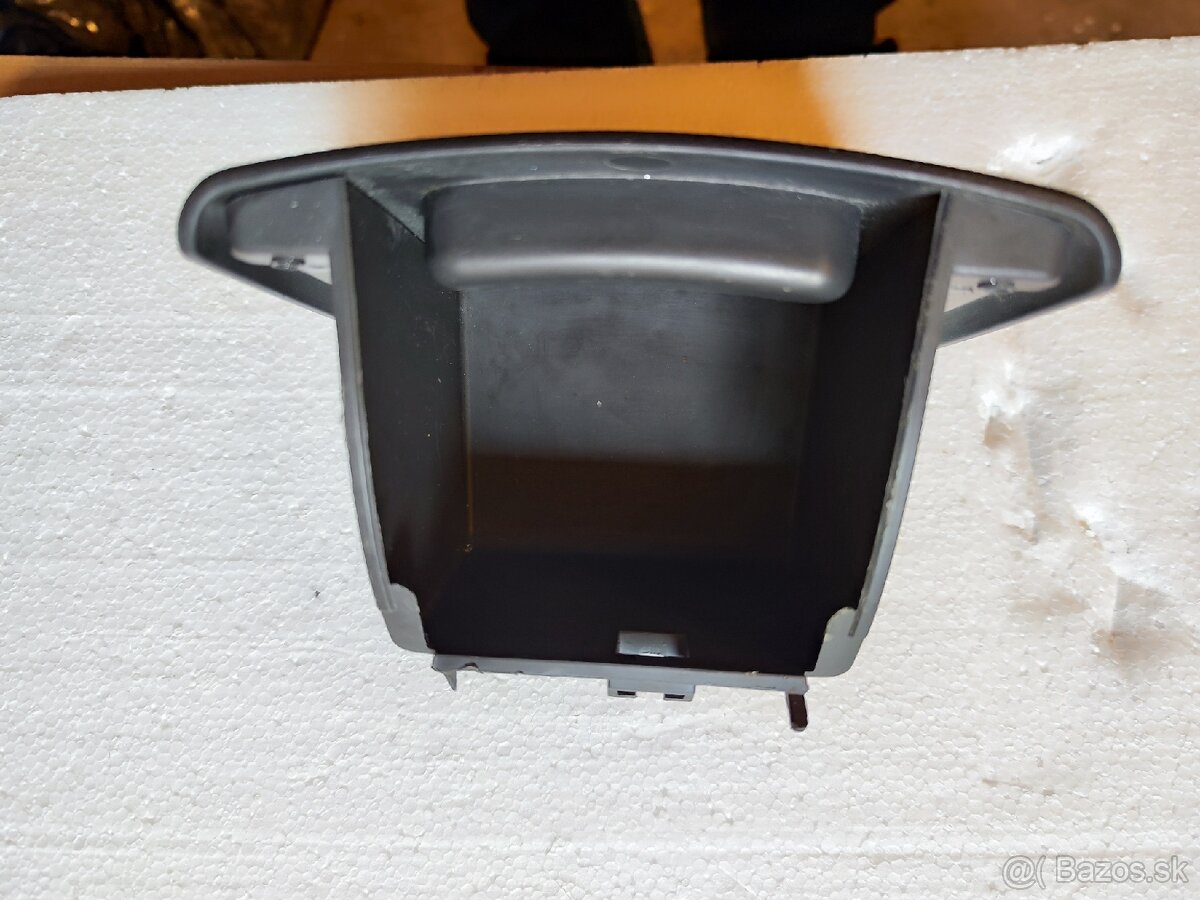 Ford Focus II/C-MAX – zadný odkladací box - 2