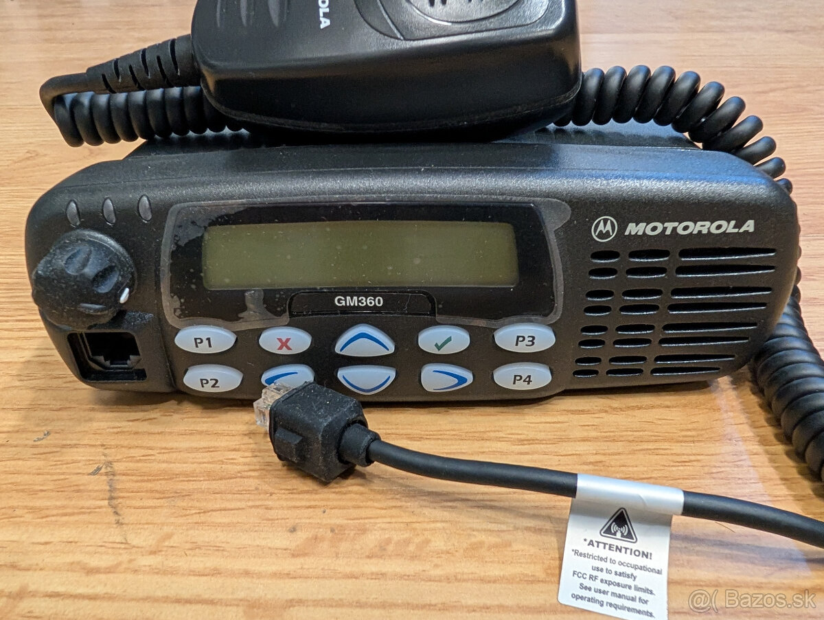 Vysielačka MOTOROLA GM360 VHF Versatile - 2