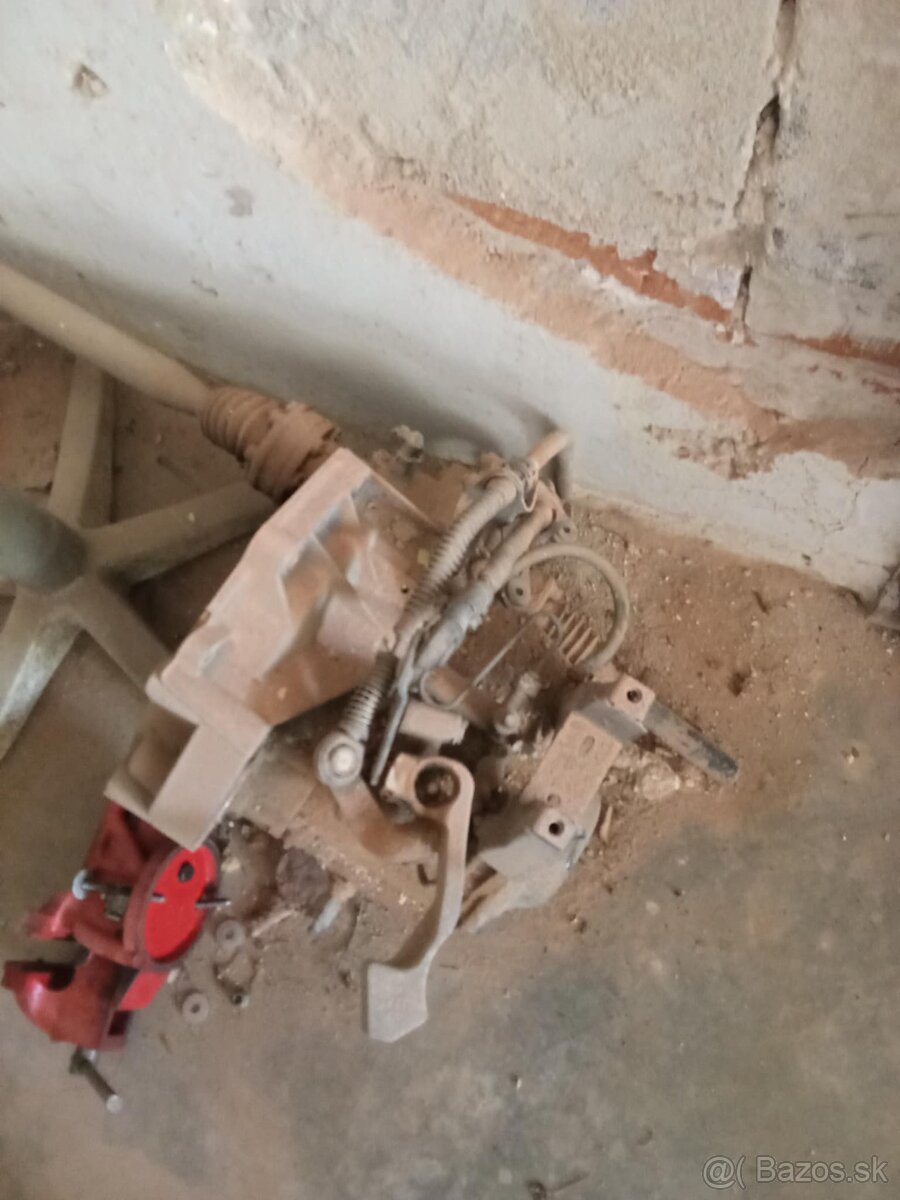 Predám dvere aj prevodovku - 2