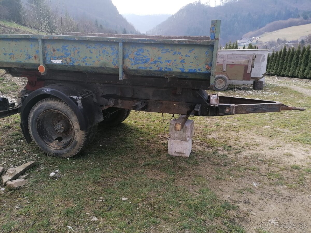 Predam vyklápaciu vlečku - 2