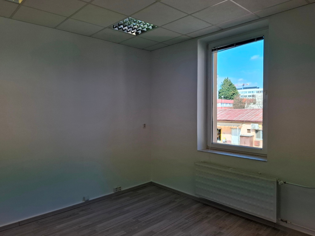 Kancelária do prenájmu Nitra, centrum, 19 m2 - 2
