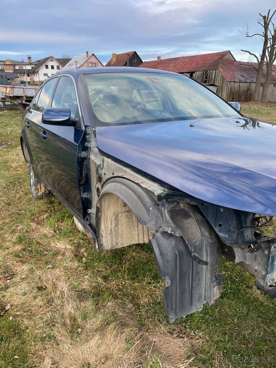 Predám rozpredám bmw e60 530d - 2