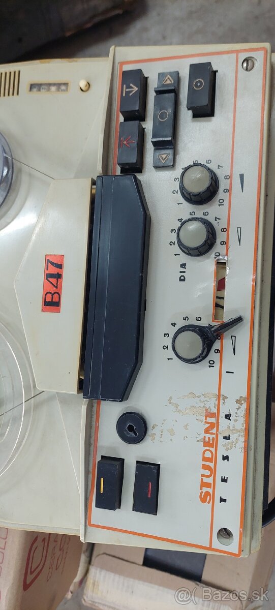 Magnetofon Tesla B47 Student - 2