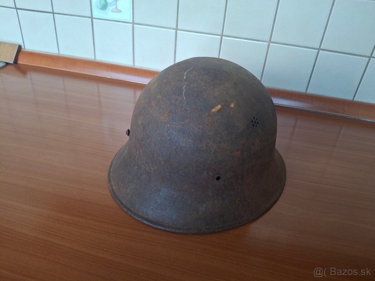 Československa prilba vz 29 - 2