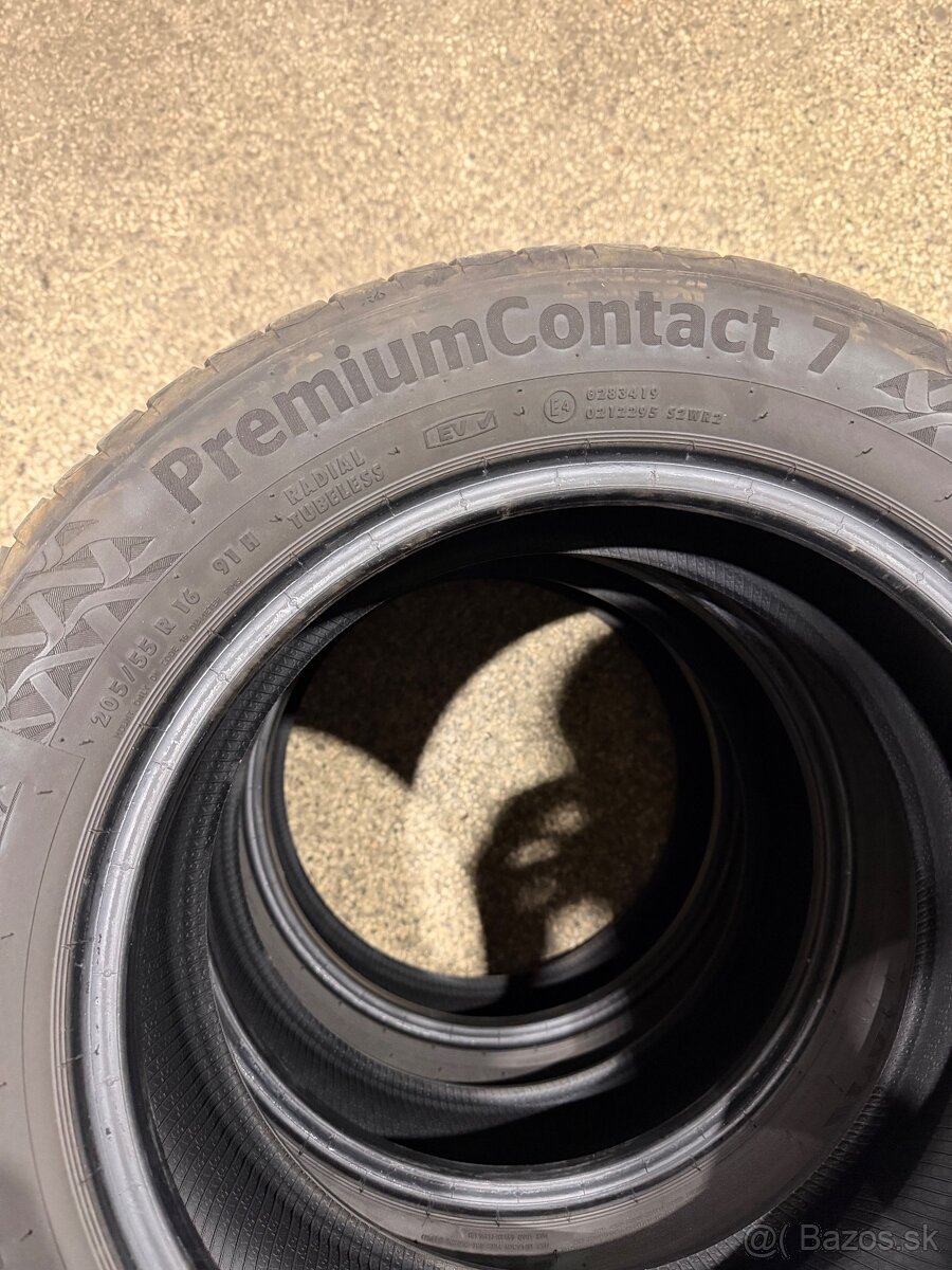205/55 R16 Continental - 2