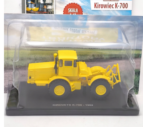Kirovec K-700 1:43 - 2