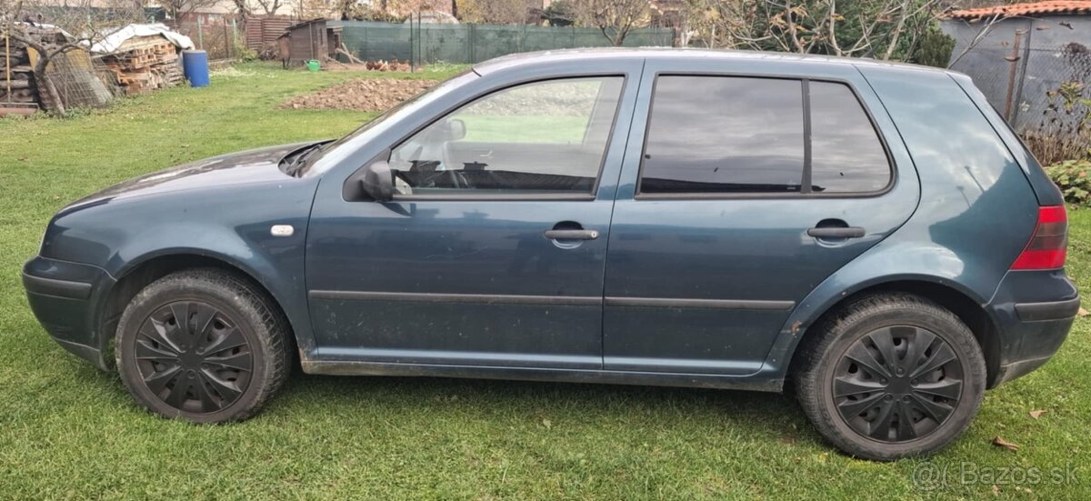 Volkswagen Golf MK4 1.4 benzín (55 kW) - 2