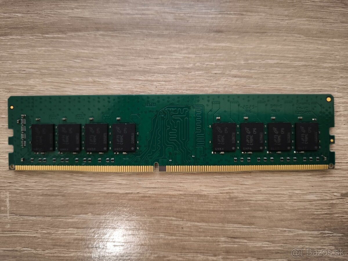 Predám pamäť Crucial 16G DDR4 - 2666 UDIMM 1.2V CL19 - 2