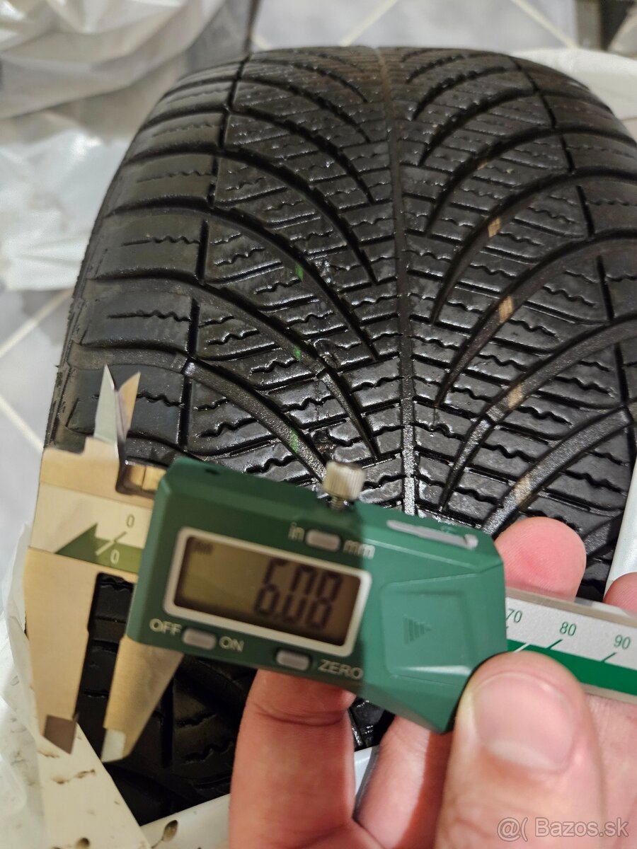 Celoročne pneumatiky 205/55 r16 - 2