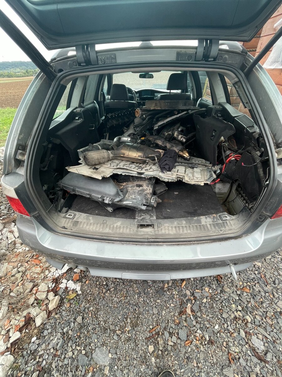 BMW 530d Combi na náhradné diely - 2