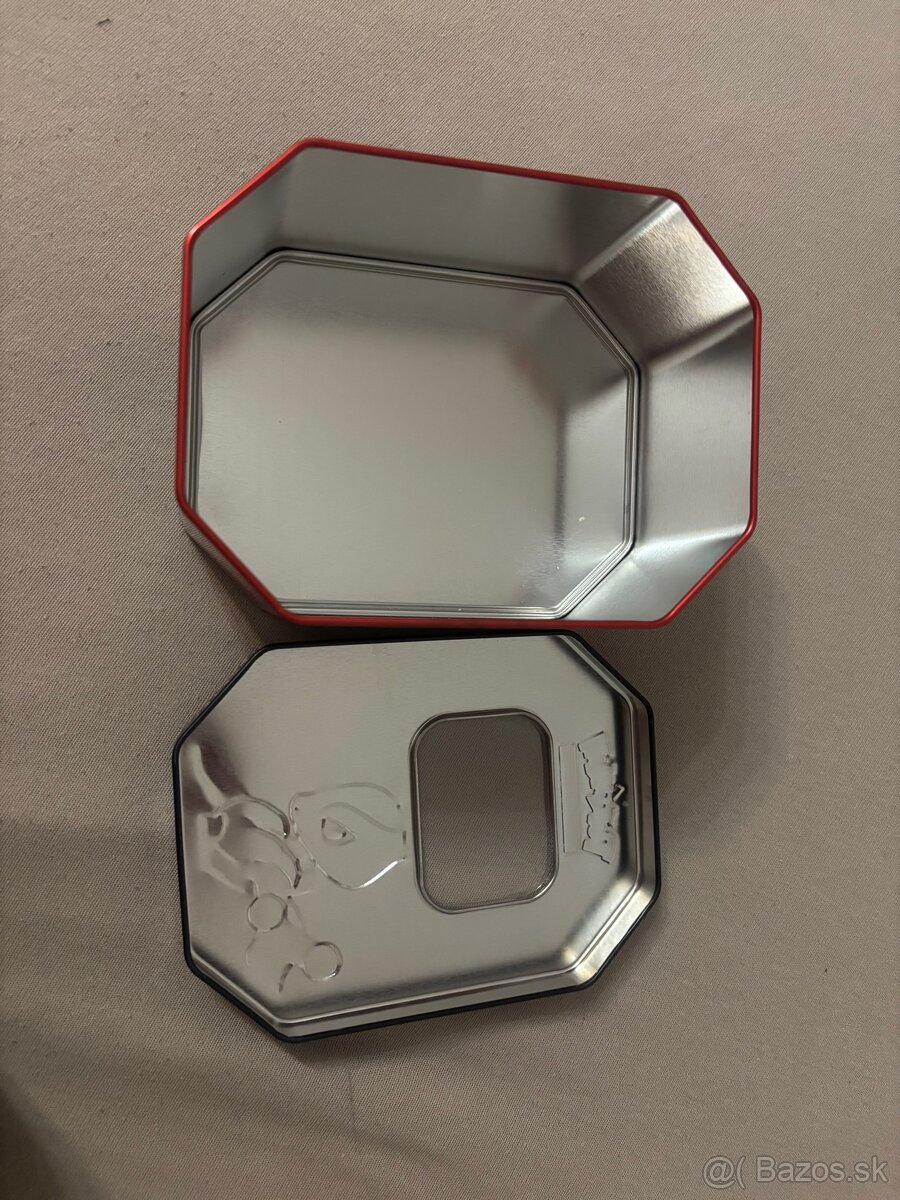Plechová krabička na Pokémon karty - 2