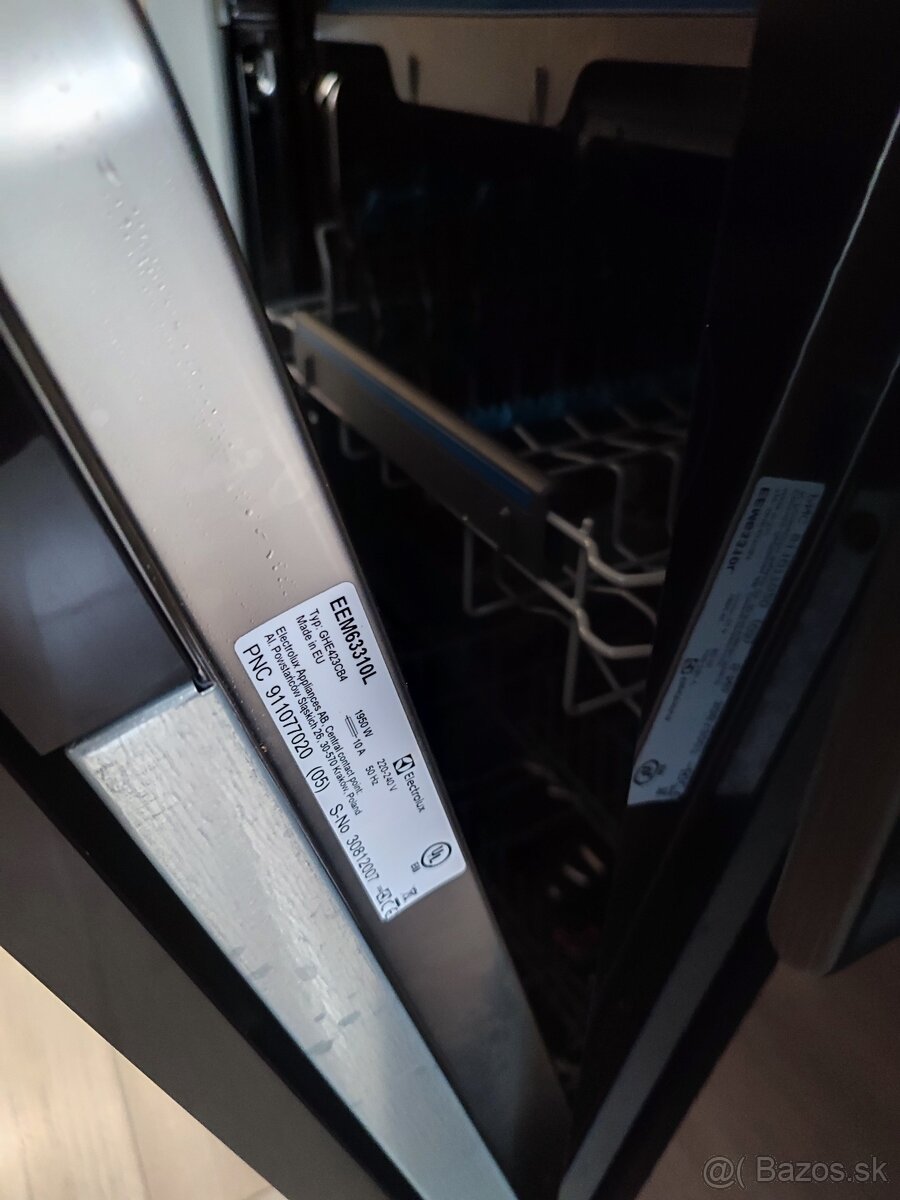 Elektrolux EEM63310L - 2