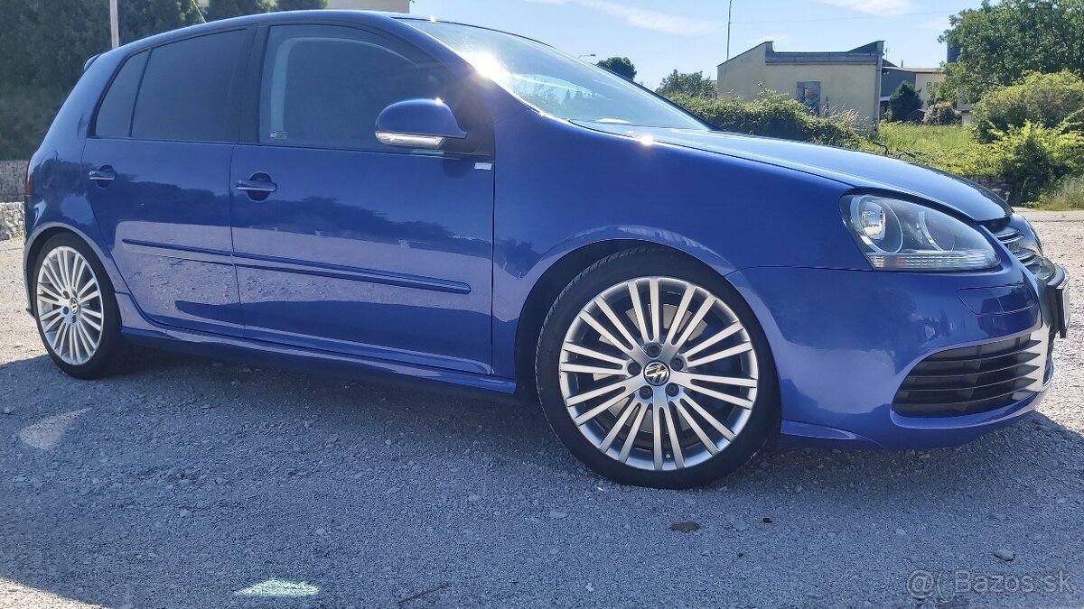 GOLF V R32 - 2