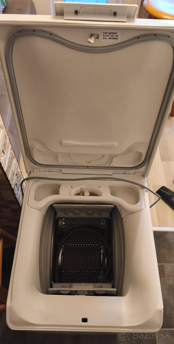 Pračka Electrolux EWT1262EDW - 2