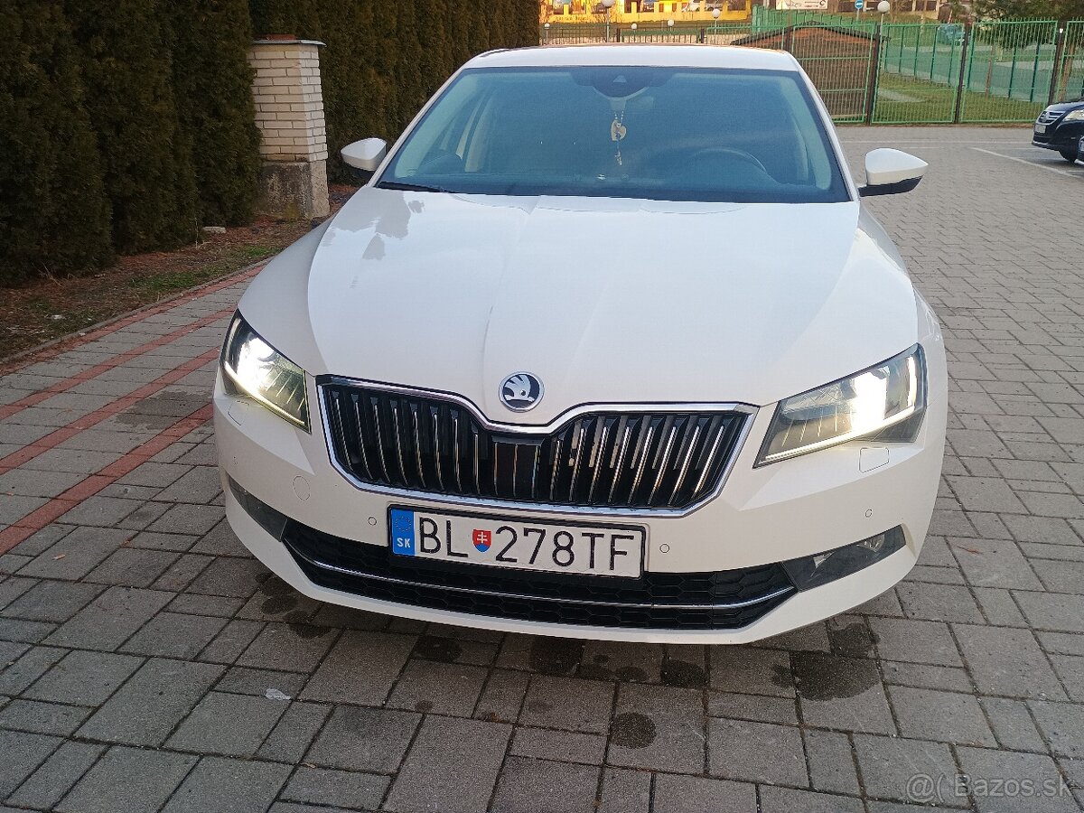 Škoda Superb - 2