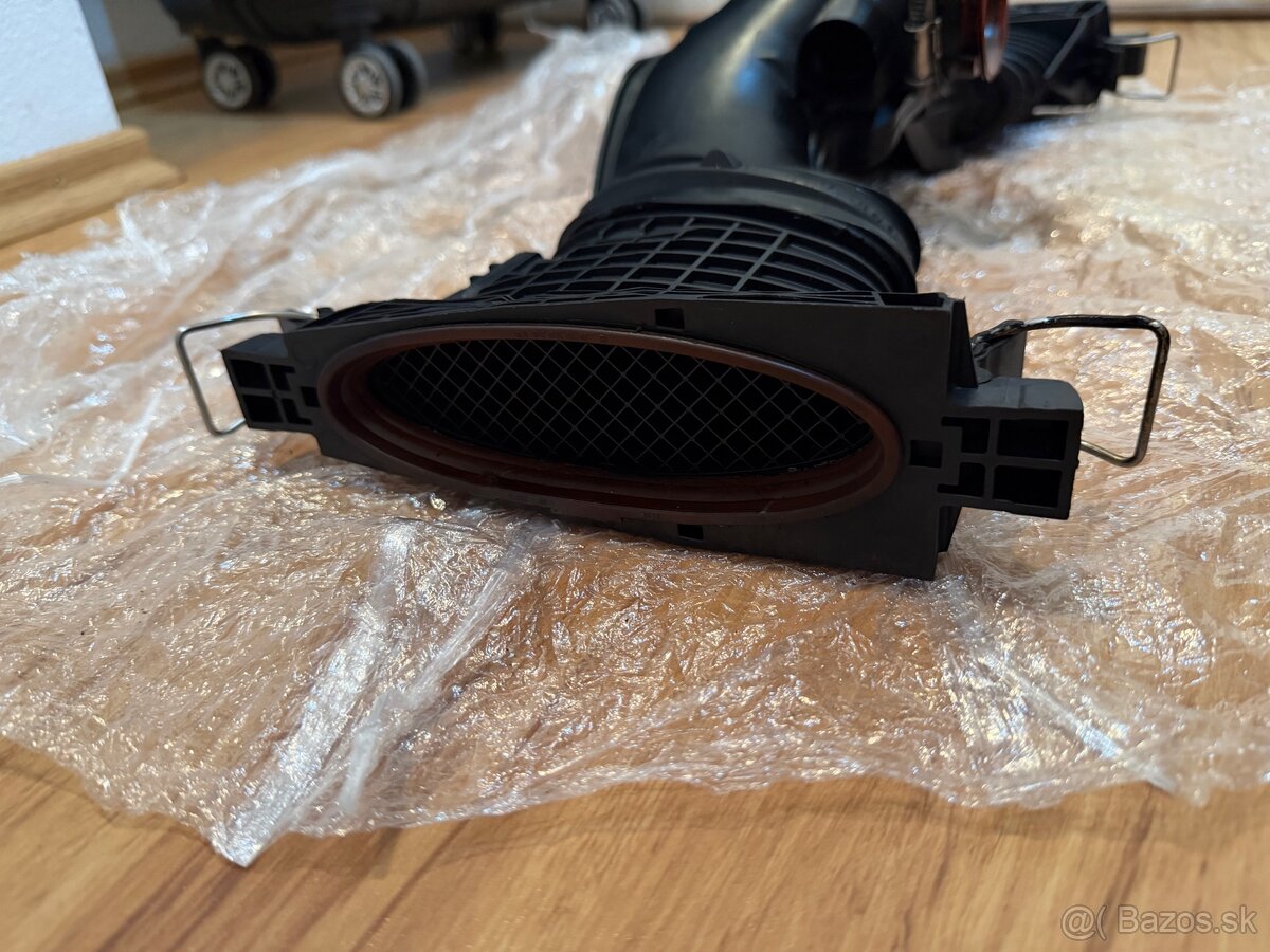 Mercedes prietokometer so snimacmi - 2